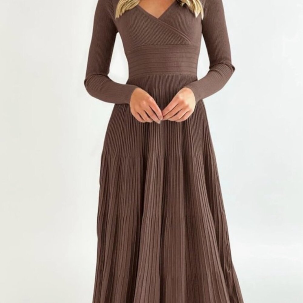 Brown Long Sleeve Knit Dress with V neck - Women’s size XS - NWT - Picture 3 of 6